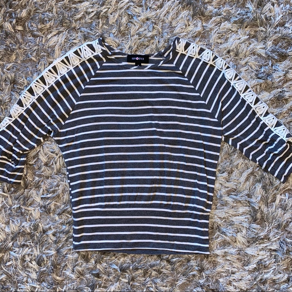 M Amy Byer Lace sleeve striped Top Size 10-12